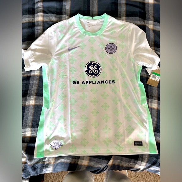 Racing Louisville FC Player Edition Jersey - Picture 1 of 7
